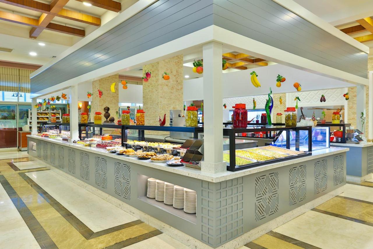 Crystal De Luxe Resort & Spa Kemer Bagian luar foto